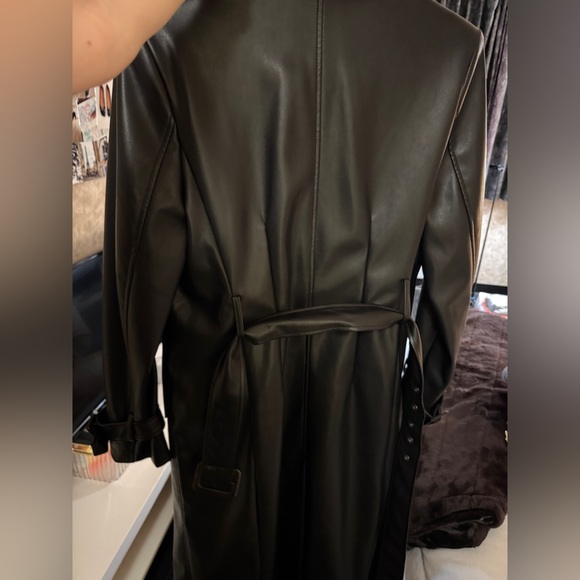Dynamite Sleek Black Trench Coat - Picture 5 of 5